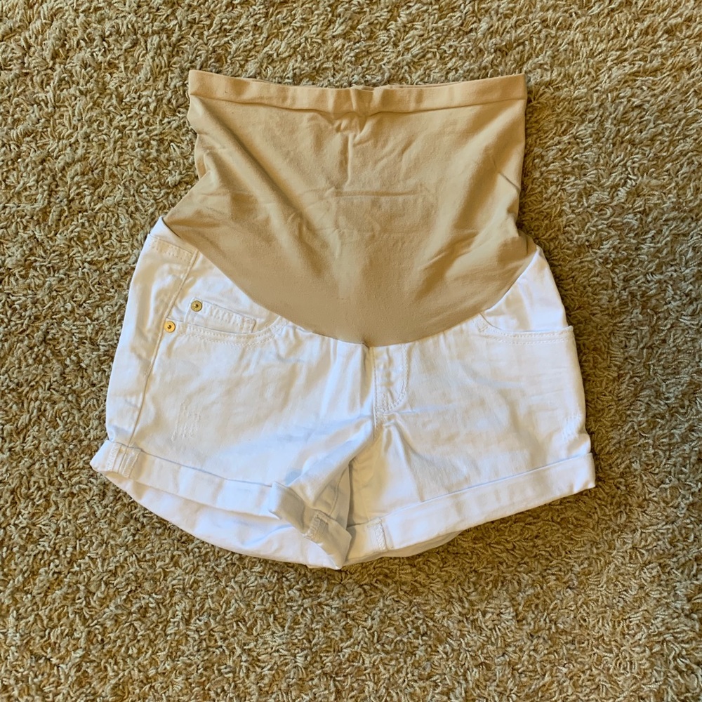 Maternity white denim jeans.